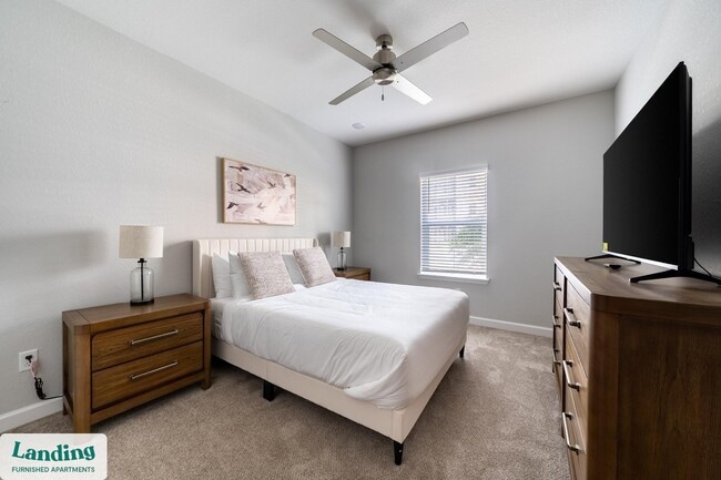 Building Photo - 84 San Filippo Dr SE