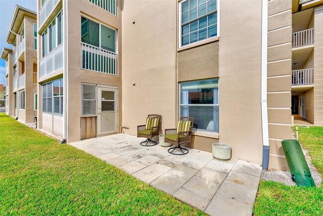 Building Photo - 10215 Regal Dr