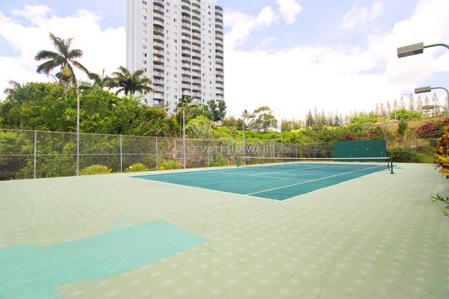 Building Photo - OCEAN VIEWS!! Pearl Regency 1 bed 1 bath 2...