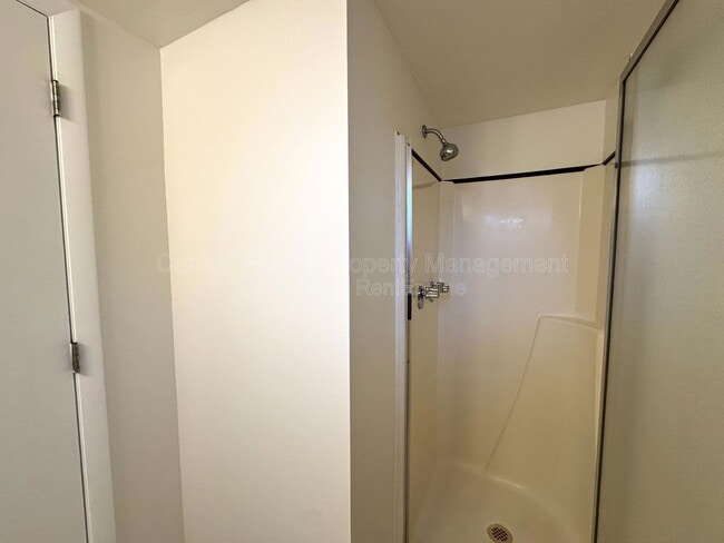 Building Photo - 4589 Lighthouse Cir