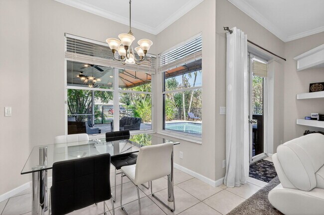 Building Photo - 1500 Firethorn Dr