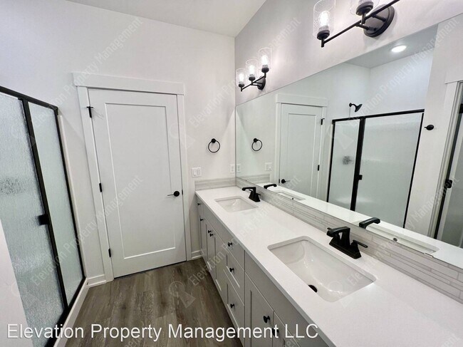 Building Photo - 2 br, 2 bath House - 20725 SE Iron Horse L...