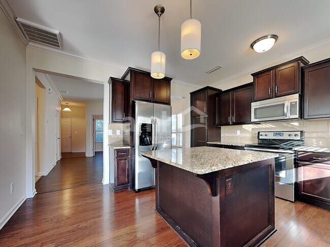 Building Photo - 4311 Hampstead Heath Dr