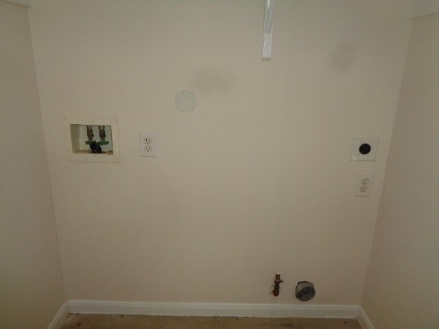 Building Photo - 15627 Kippers Dr