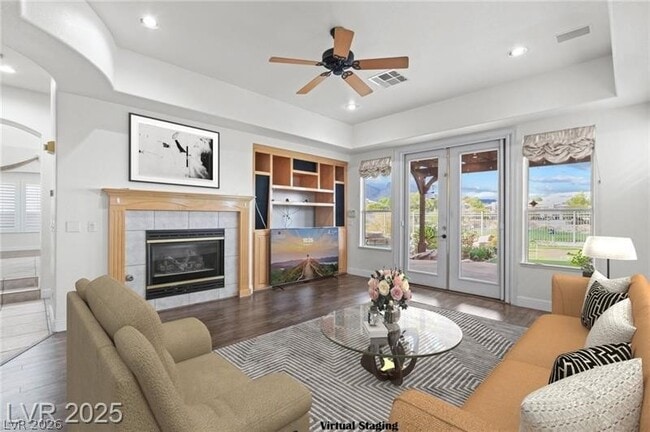 Building Photo - 425 Pinnacle Heights Ln