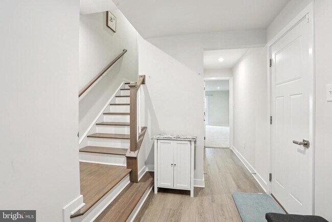 Building Photo - 47 Rosemary Wy