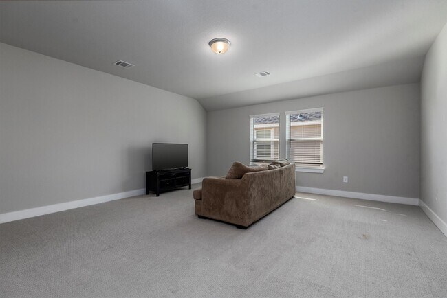 Building Photo - 17828 Hanson Ridge Dr