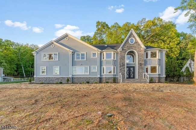 Building Photo - 1395 Washington Valley Rd