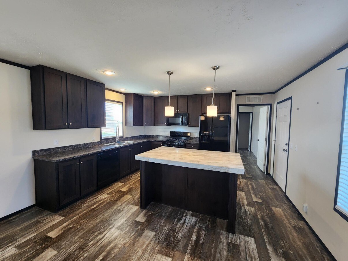 Building Photo - 3505 Cedar Loop