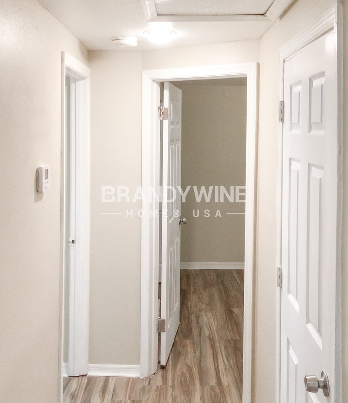 Building Photo - 9313 N 20th St