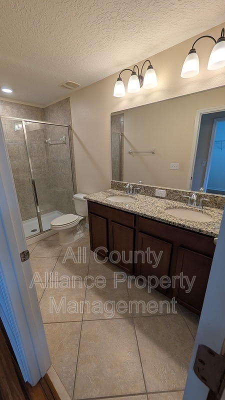 Building Photo - 4272 Fennwood Ct