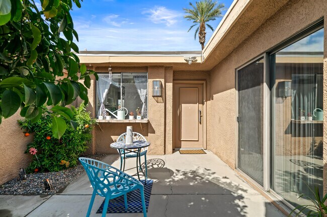 Building Photo - 140 La Cerra Dr