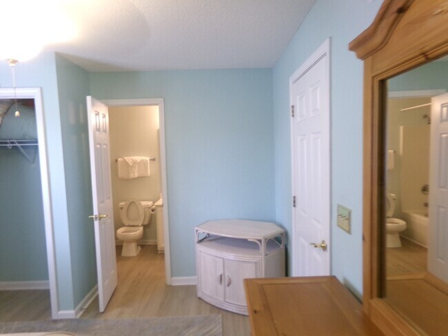 Building Photo - 4522 N Plantation Harbour Dr