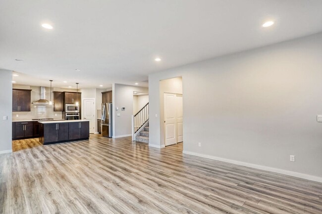 Building Photo - Stunning 4bed/2.5bath Home with High-End Upgrades in Snohomish WA!