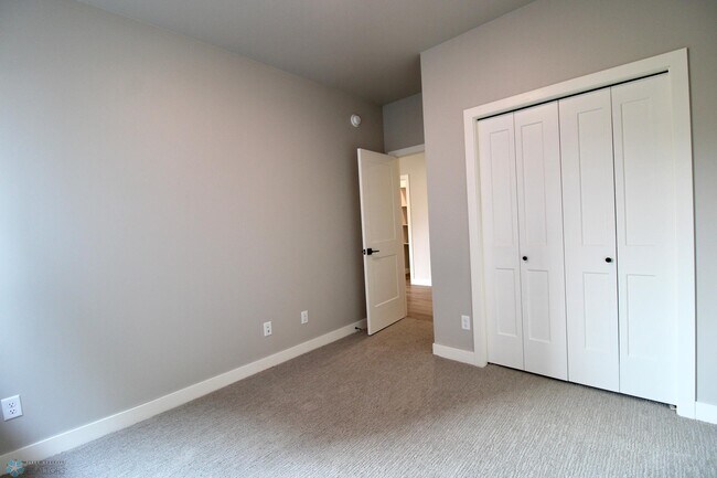 Building Photo - 6717 67th Ave S