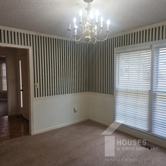 Building Photo - 3 McBee Chapel Rd