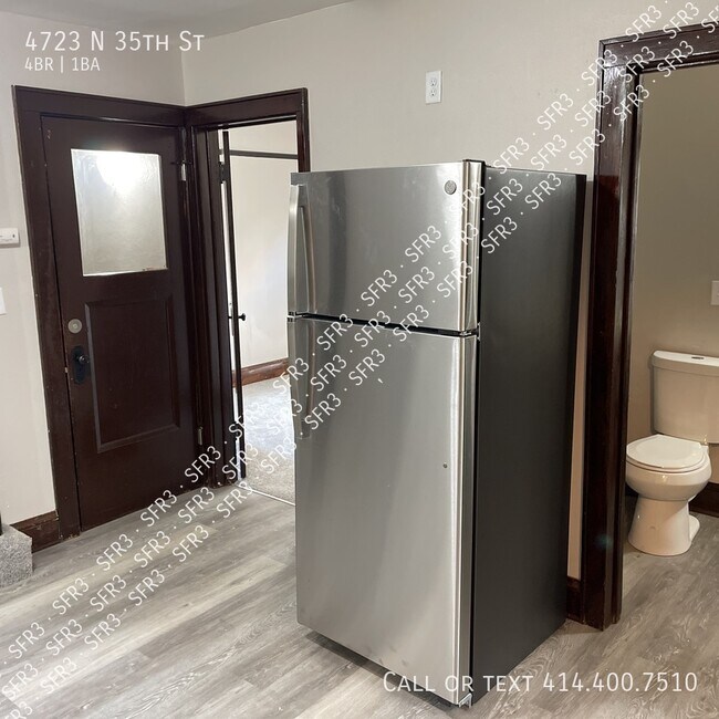 Building Photo - Must See! Updated 4 Bedroom Home in Milwau...
