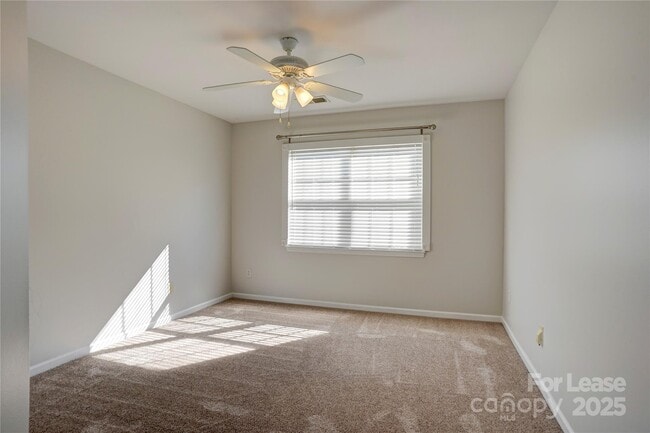 Building Photo - 12411 Stratfield Pl Cir