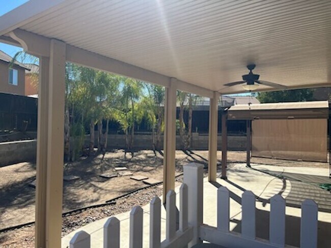 Building Photo - Rancho Bella Vista 3 bedroom on quiet cul-...