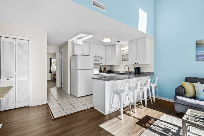 Building Photo - ***FREE UTILITIES!!***Seasonal Rental ONLY...