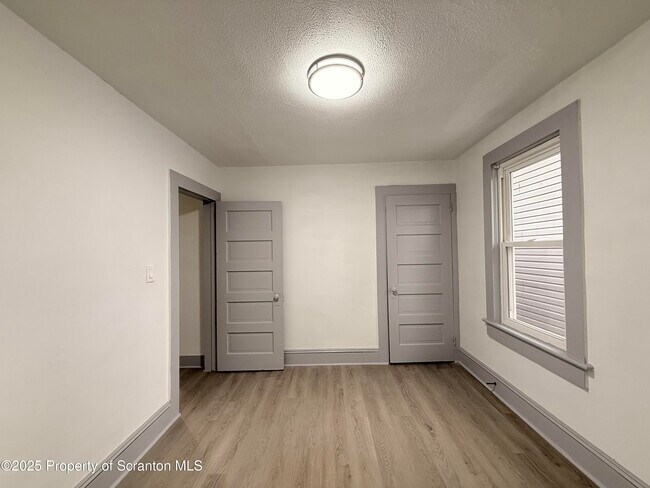 Building Photo - 1220 Dartmouth St