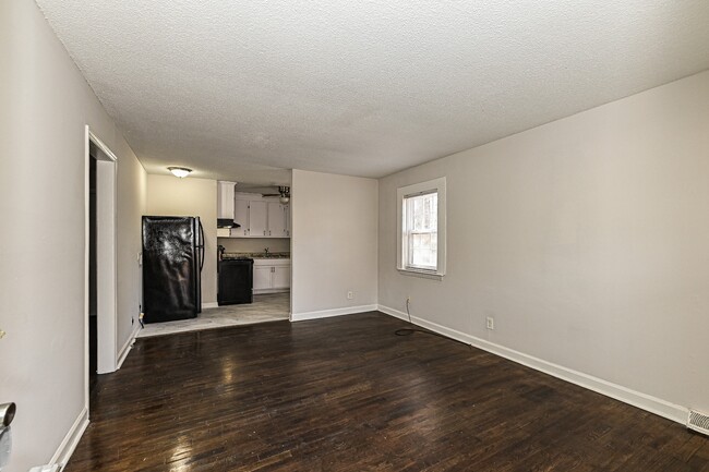 Building Photo - 2740 Grimes St