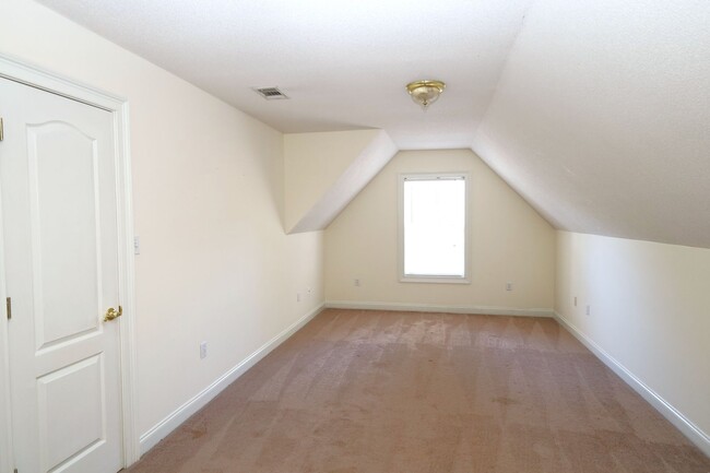Building Photo - 4470 Plantation Crest Rd