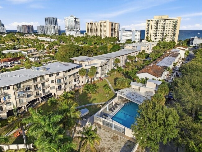 Building Photo - 1967 S Ocean Blvd