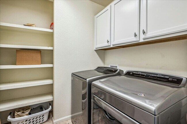 Building Photo - 7986 S Grand Baker Way