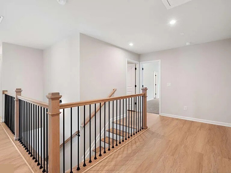 Building Photo - 703 Smokey Quartz Way