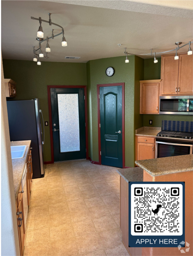 Building Photo - Modern Comfort in West Sacramento – 2 Bed,...