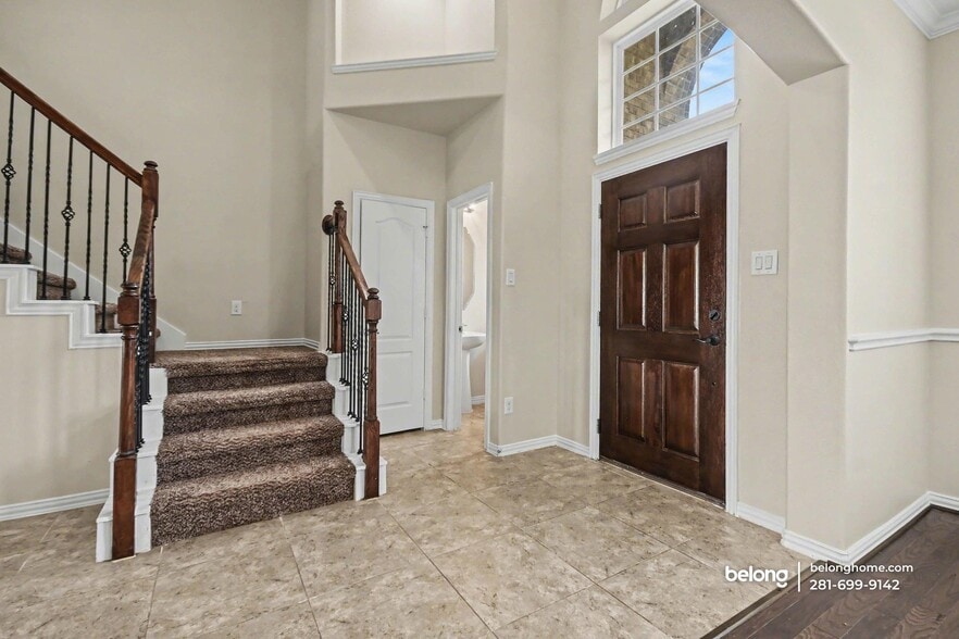 Building Photo - 1818 Luminous Waters Ln