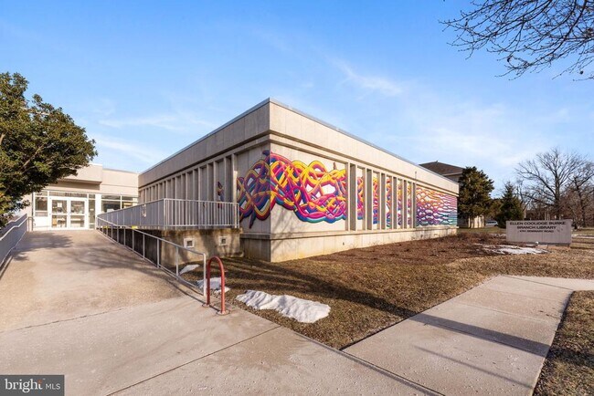 Building Photo - 4551 Strutfield Ln