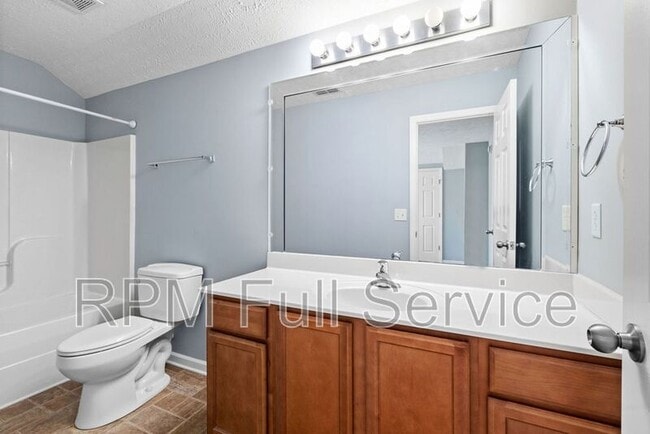 Building Photo - 3410 Risen Star Dr