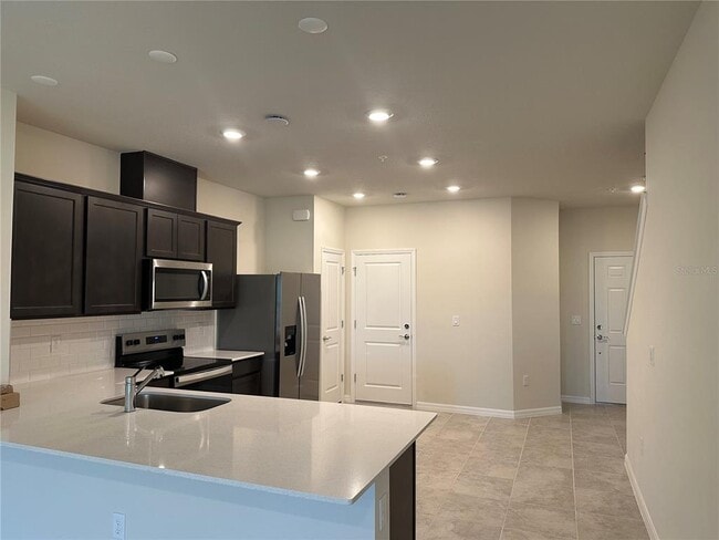 Building Photo - 3079 Emerald Acrs Ln