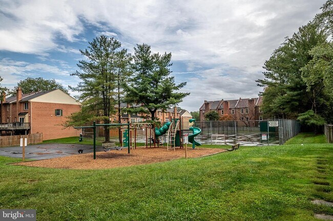 Building Photo - 3133 Windwood Farms Dr