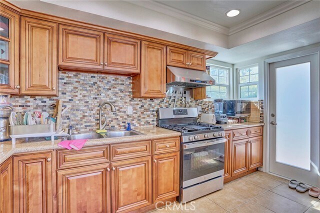 Building Photo - 1409 Lakeside Ln