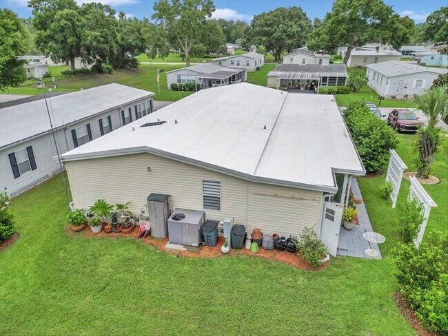 Building Photo - 5839 SW 59th St