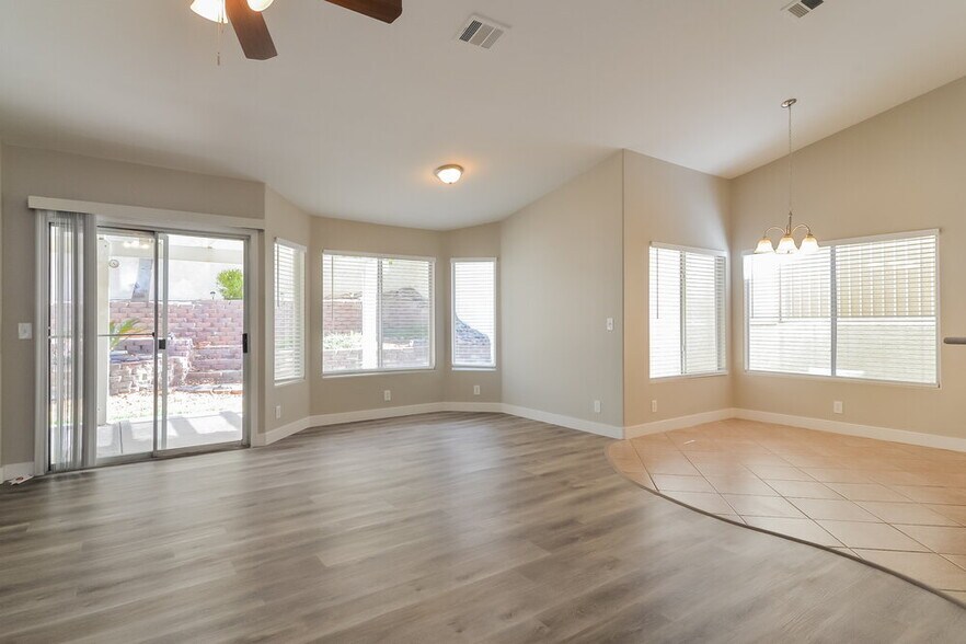 Building Photo - 1016 Armillaria St