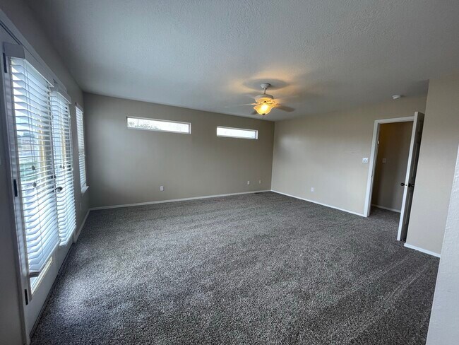 Building Photo - 7051 Natalie Janae Ln NE