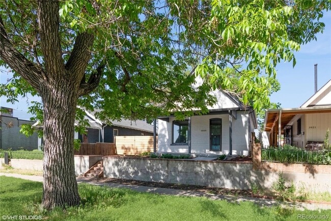 Building Photo - 3817 Osage St