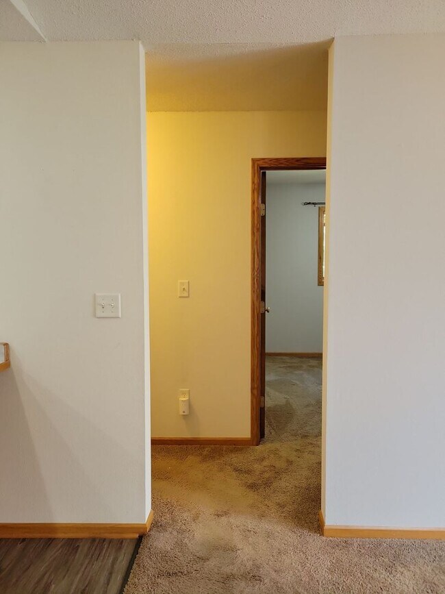 Building Photo - 2209 Cattail Way