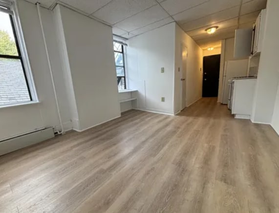 Building Photo - 45 Russell St