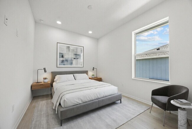 Building Photo - 4520 Longwood Lk Sq