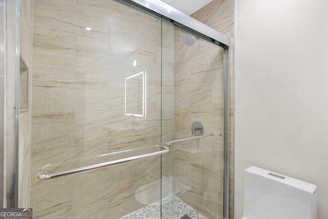 Building Photo - 1540 Bramlett Blvd