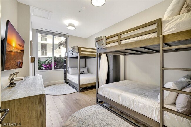 Building Photo - 6849 Grenadier Blvd