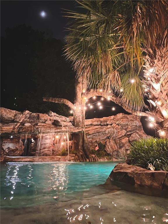 Building Photo - 1679 Rangewood Dr SW