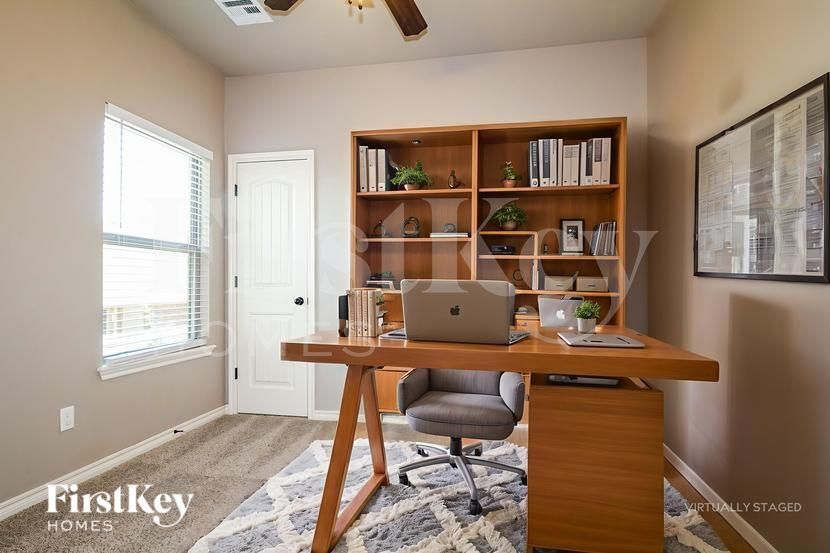 Building Photo - 12016 Garden Ct