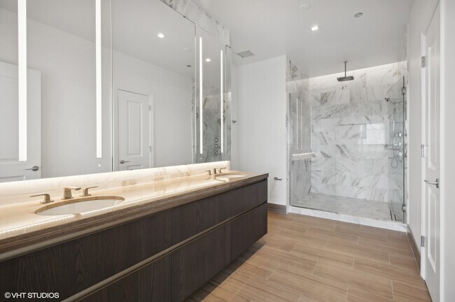 Building Photo - 363 E Wacker Dr
