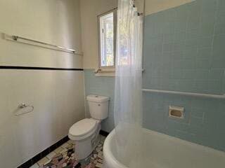 Building Photo - 311 Pershing Way